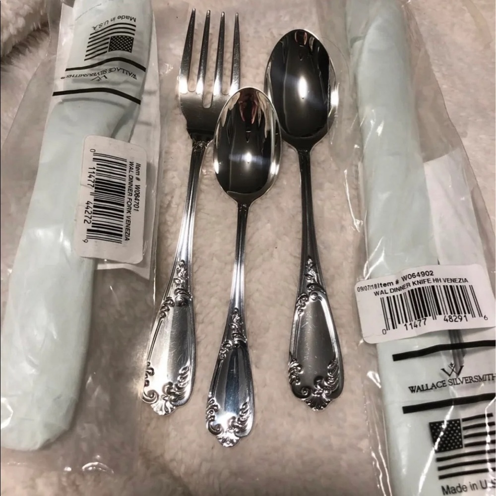 Wallace silvermiths silverware